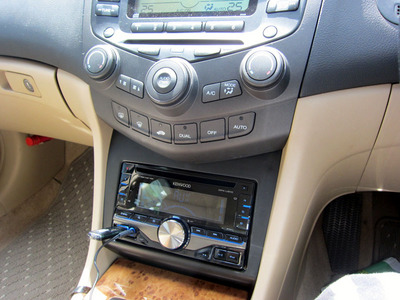 car audio 02.jpg